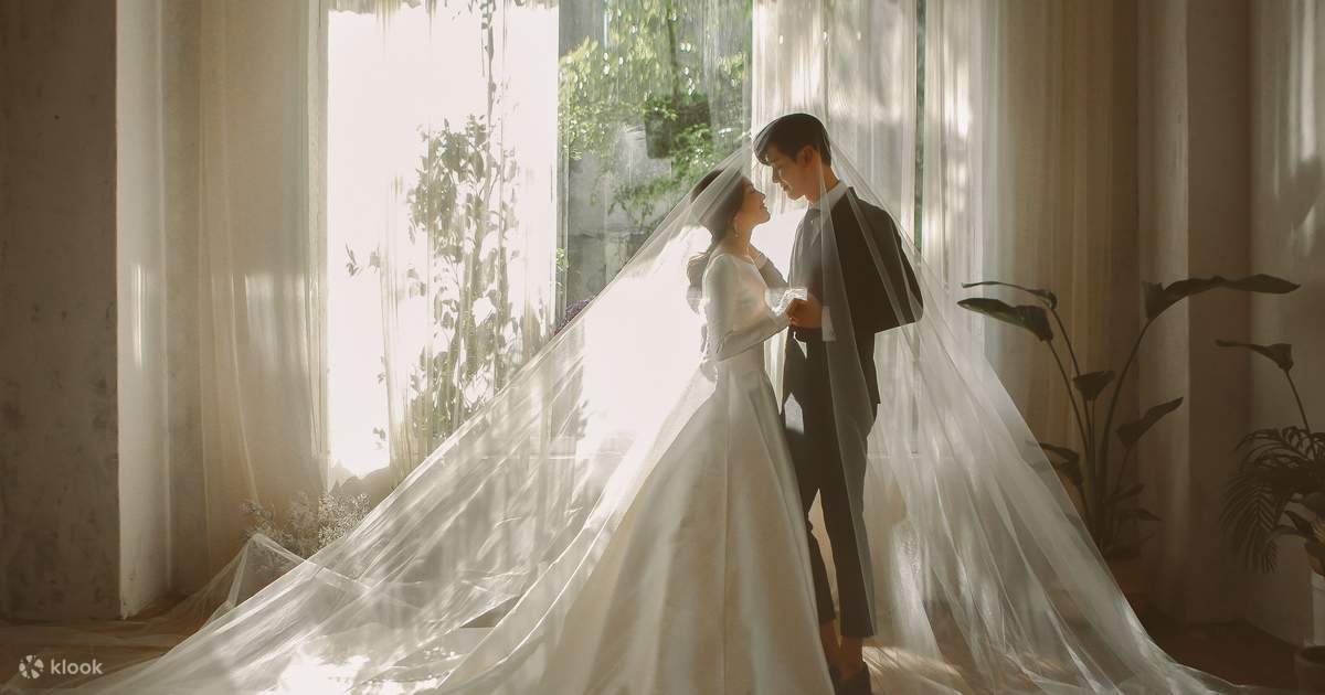 Couple 4